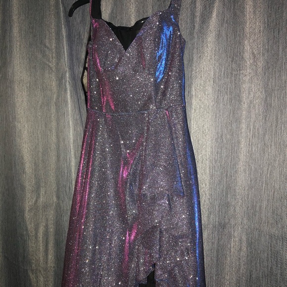 Prom Dress - Picture 4 of 4